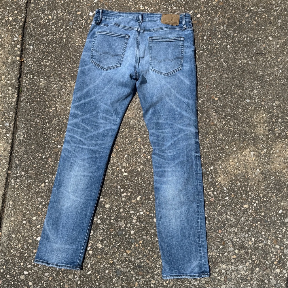 American Eagle Jeans - Picture 3 of 6